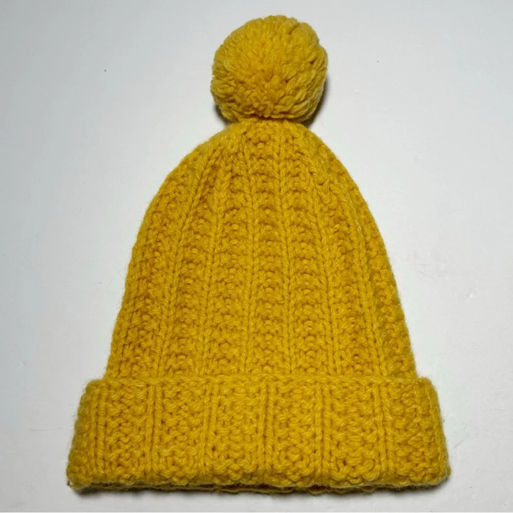 Vintage Abercrombie & Fitch Pom Beanie
